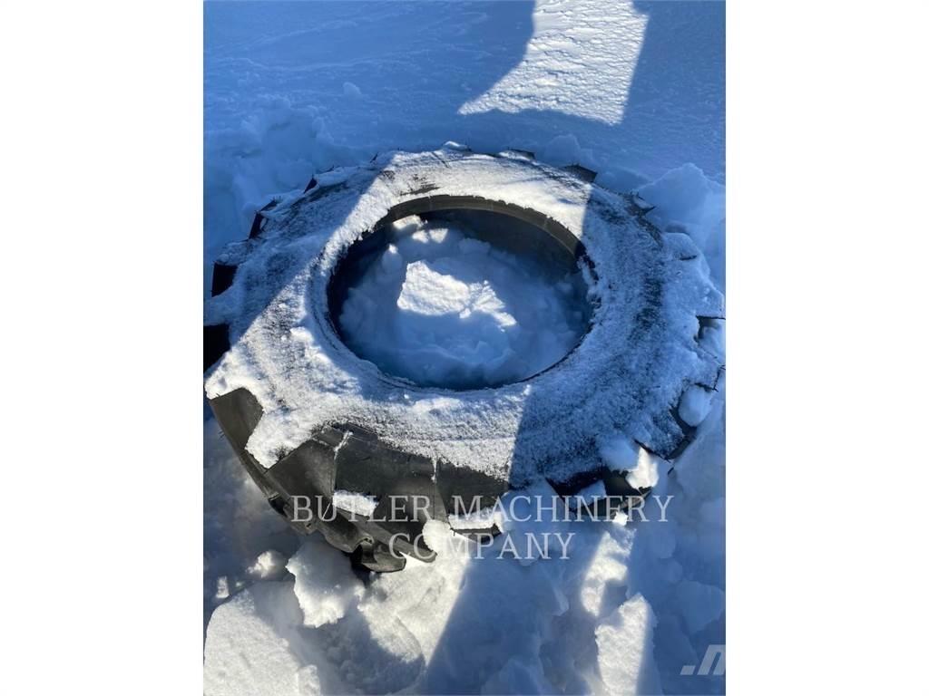Michelin 400/80-24 Anvelope, roti si jante
