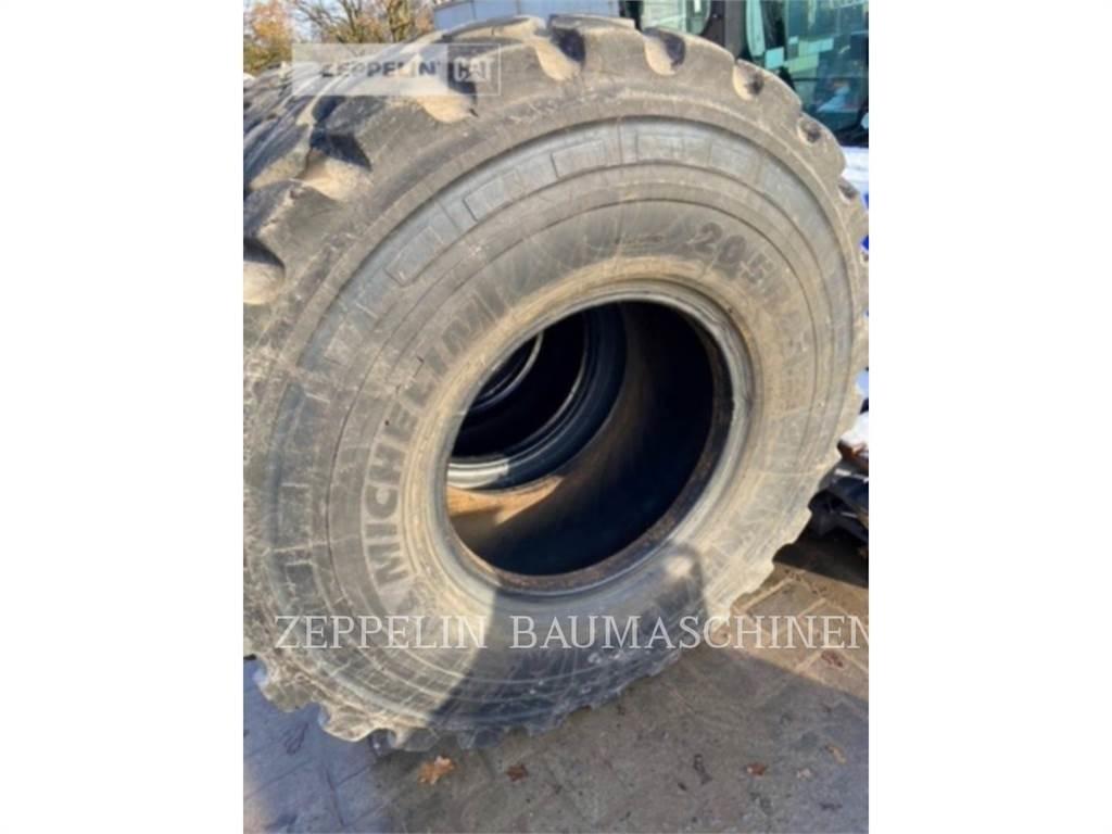 Michelin 4X 20.5R25XHA Anvelope, roti si jante