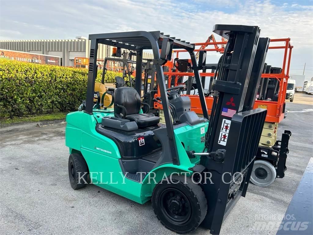 Mitsubishi FGC25 Strivuitoare-altele