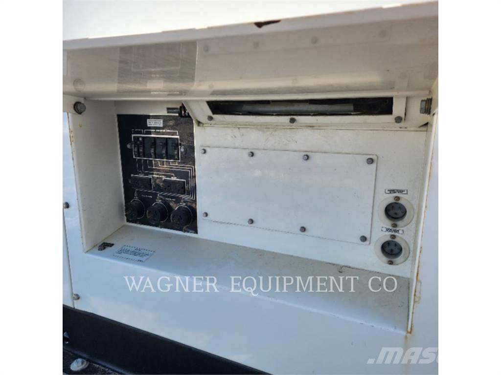 MultiQuip DCA-150SSJU4F Alte generatoare