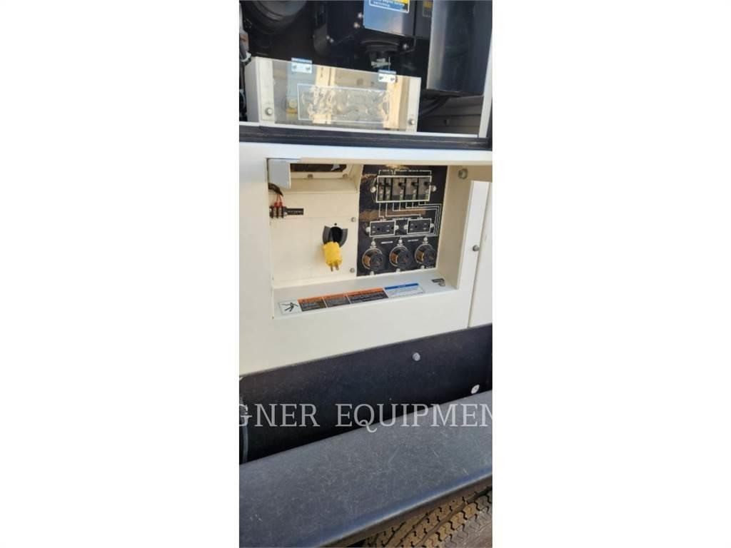 MultiQuip DCA-45SSIU4F Alte generatoare