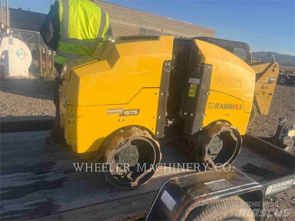 MultiQuip RX1575 Cilindri compactori dubli