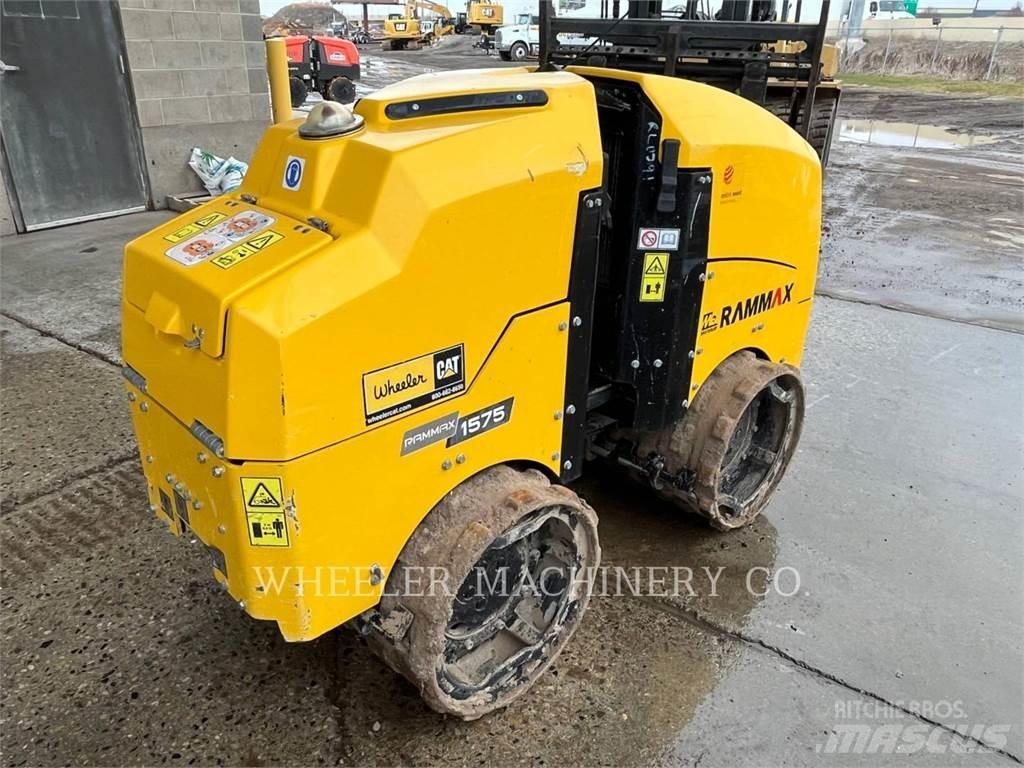 MultiQuip RX1575 Cilindri compactori dubli
