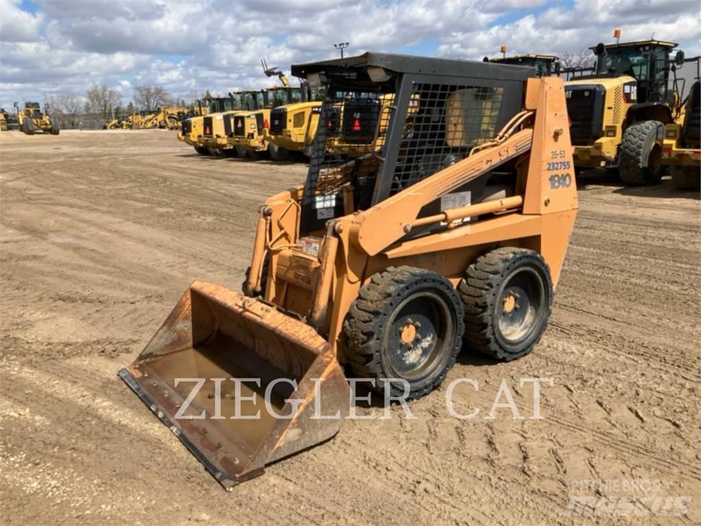 New Holland 1840 Mini incarcator