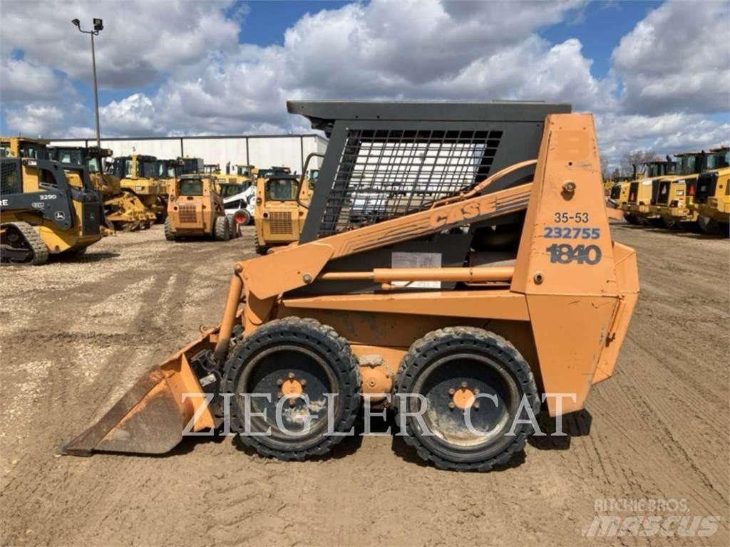 New Holland 1840 Mini incarcator