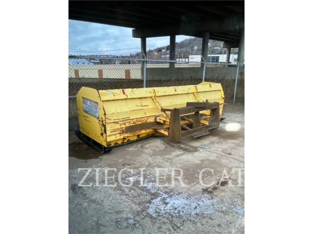 New Holland 621 F Incarcator pe pneuri