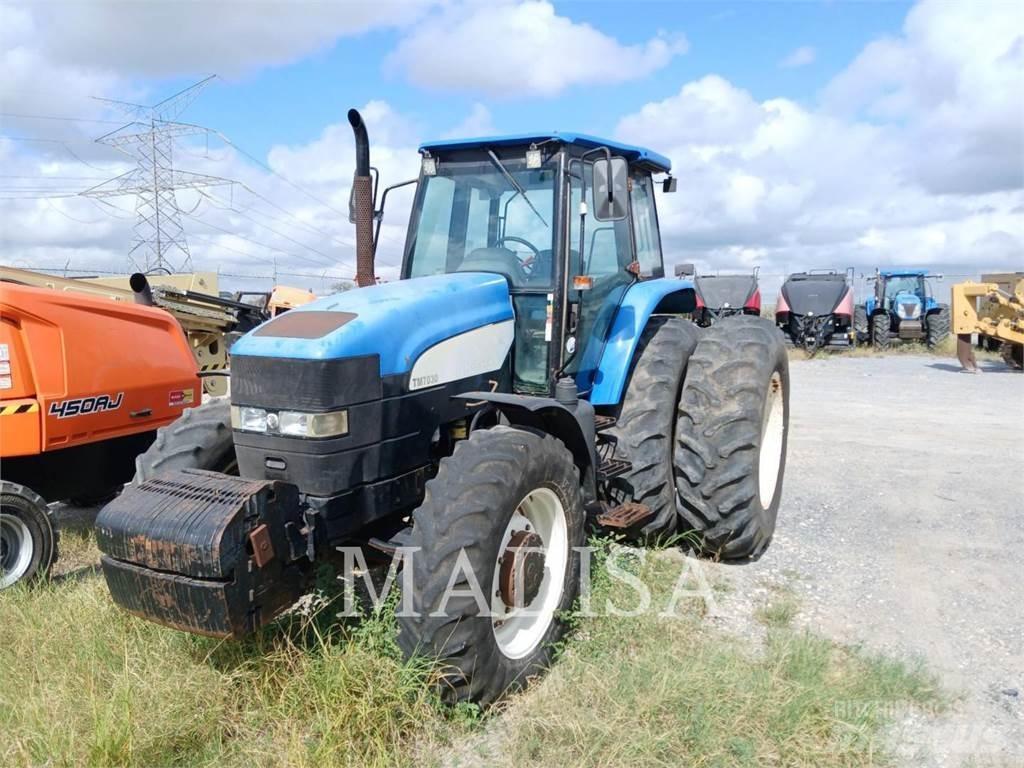New Holland T7030 Tractoare