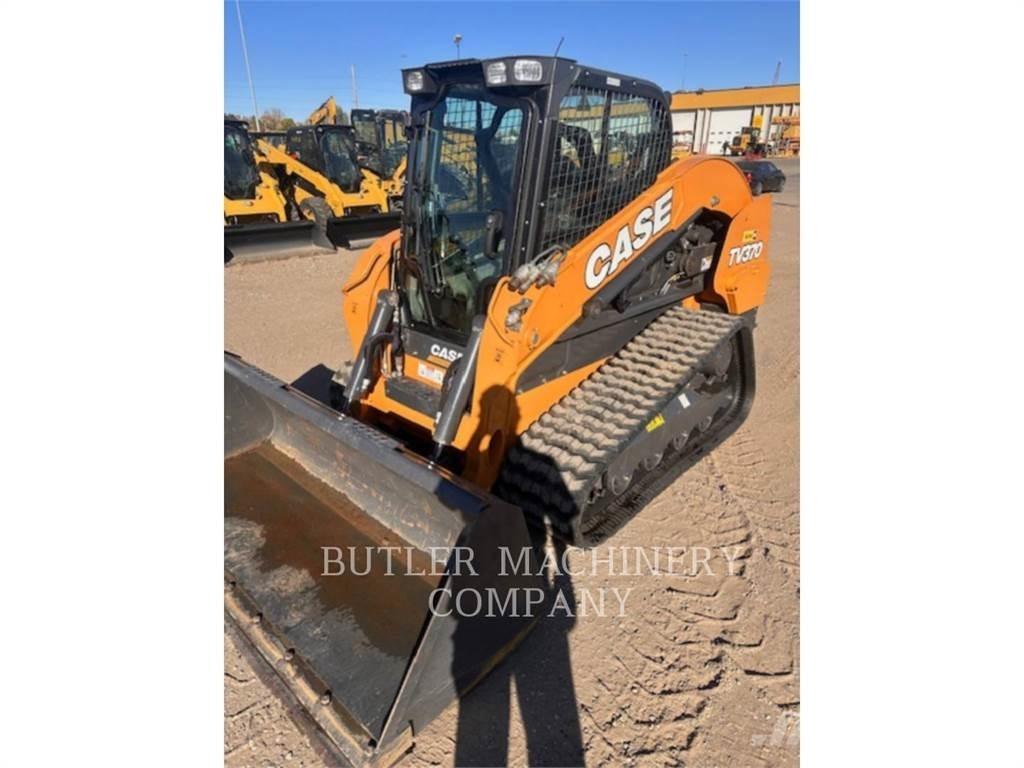 New Holland TV370 Încarcatoare cu excavator