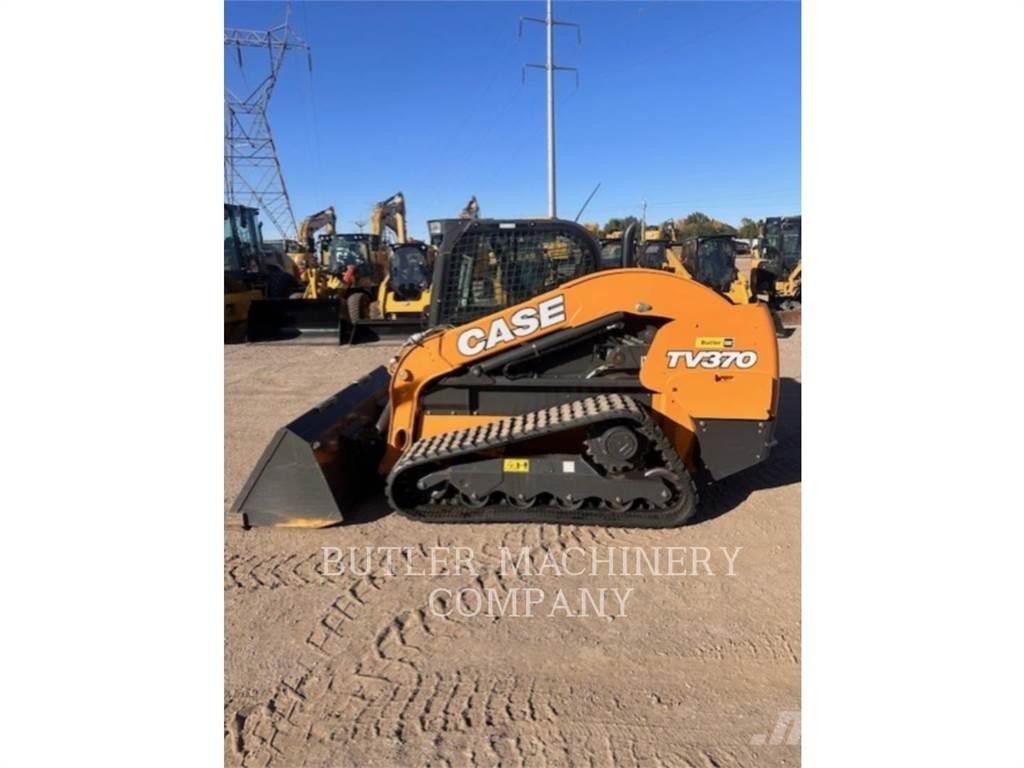 New Holland TV370 Încarcatoare cu excavator