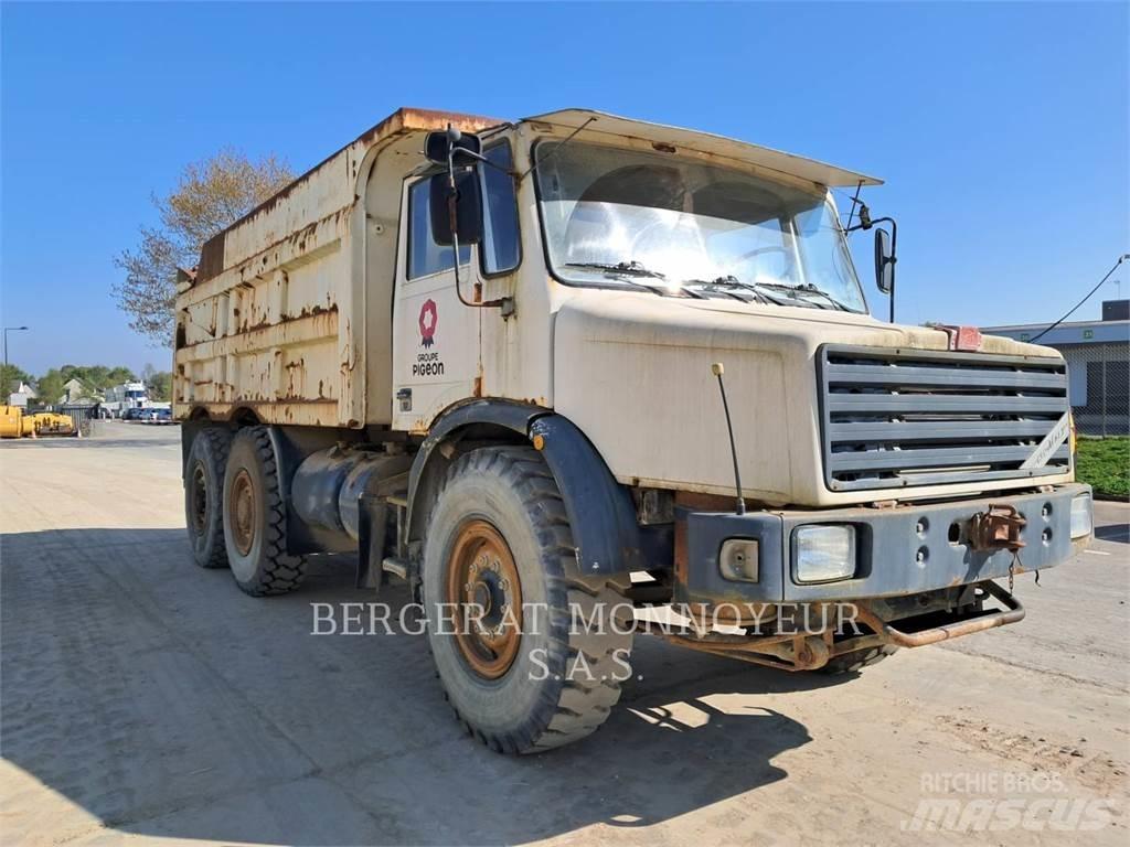 Perlini 131 33 Transportoare articulate