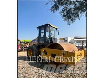 SEM MACHINERY 510 Compactoare sol