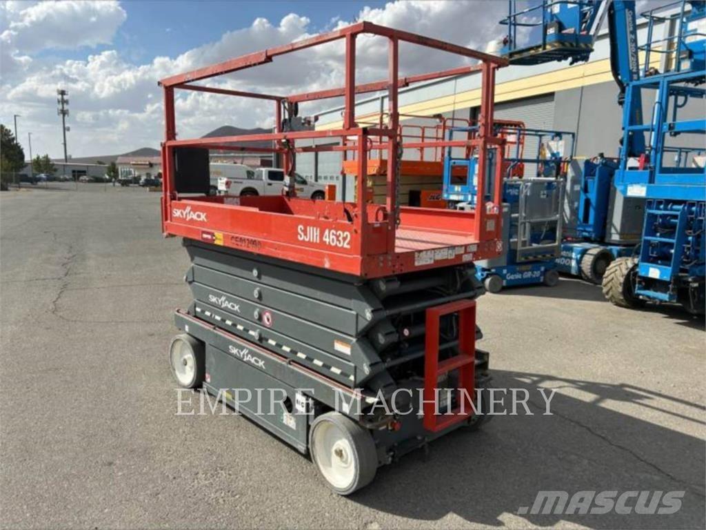Skyjack 4632 Nacele cu brat articulat