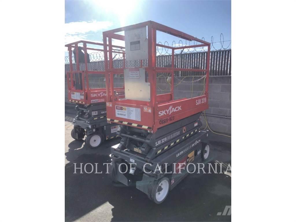 Skyjack SCISSOR 19 Platforme foarfeca