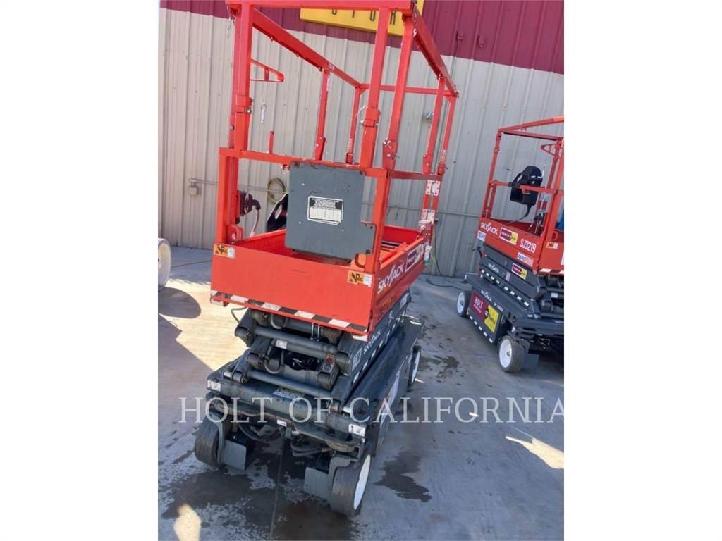 Skyjack SCISSOR 19 Platforme foarfeca