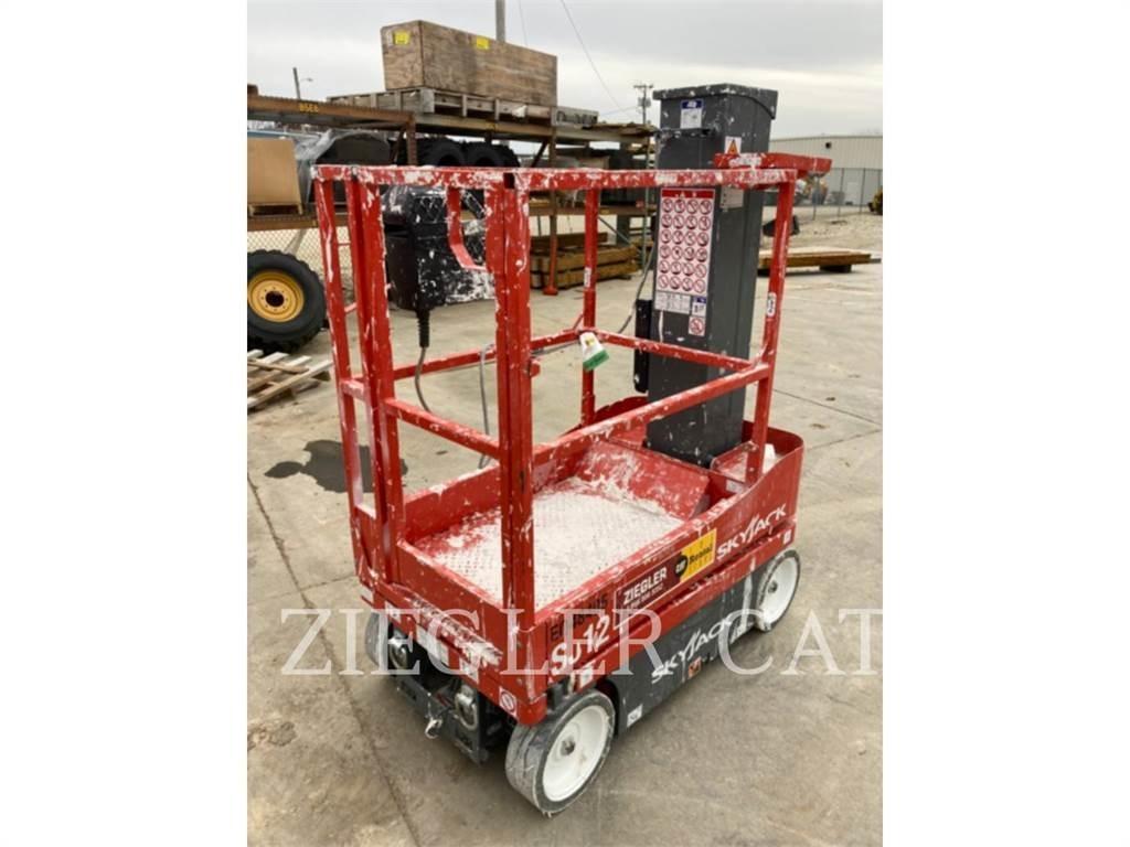 Skyjack SJ12 Platforme foarfeca