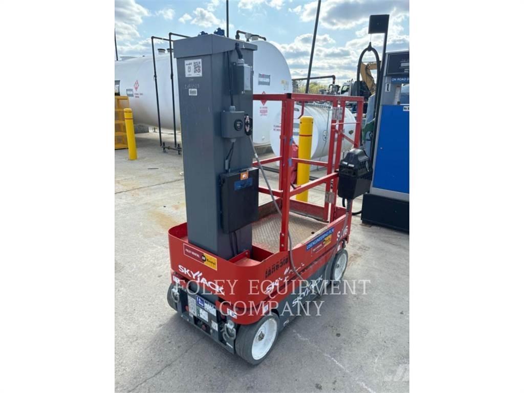 Skyjack SJ16 Platforme foarfeca