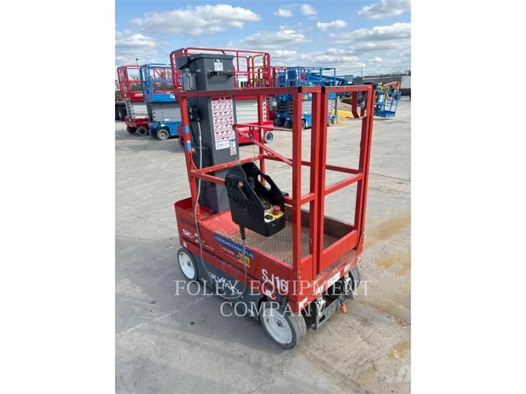 Skyjack SJ16 Platforme foarfeca