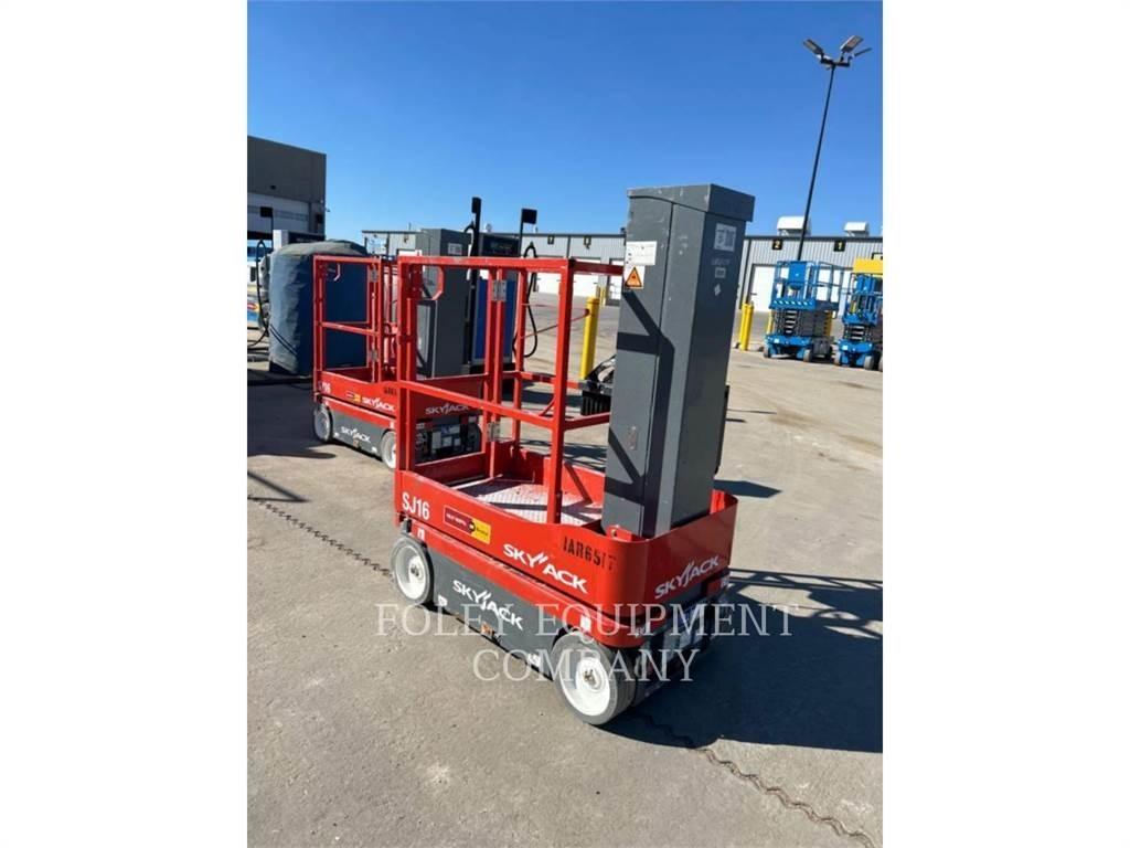 Skyjack SJ16 Platforme foarfeca