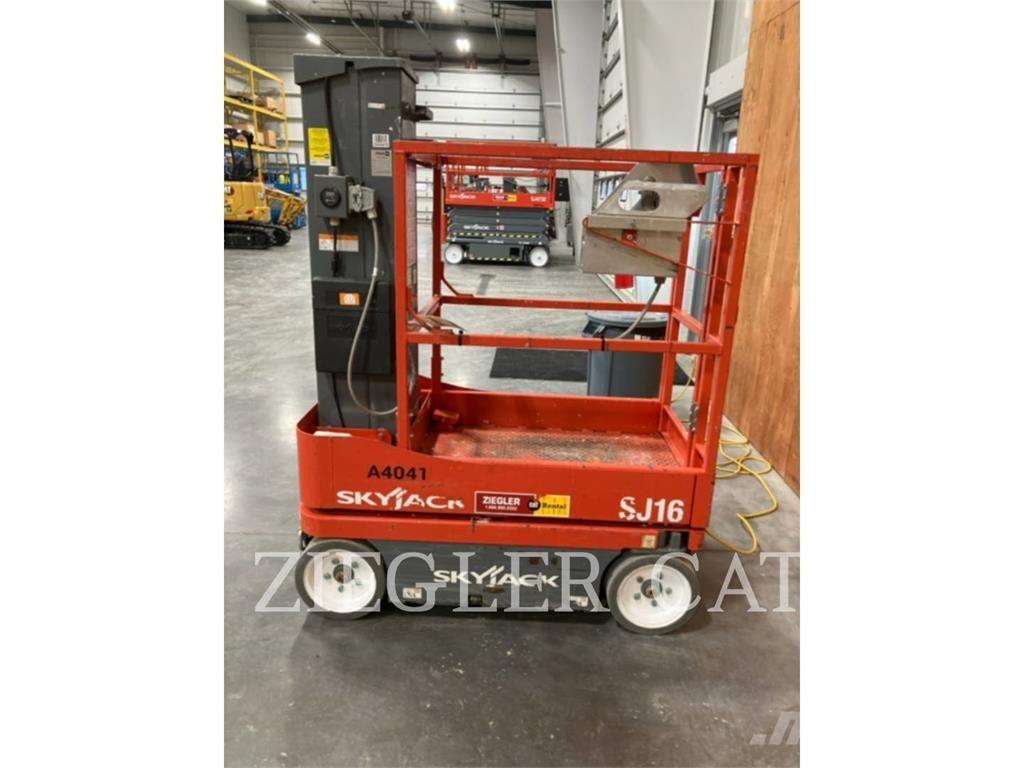 Skyjack SJ16 Platforme foarfeca