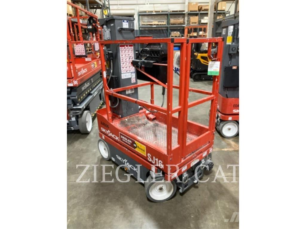 Skyjack SJ16 Platforme foarfeca