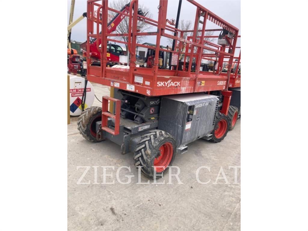 Skyjack SJ6826RT Platforme foarfeca