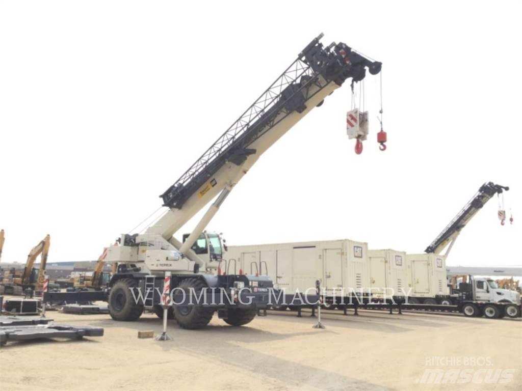 Terex RT 100US Macara pentru orice teren