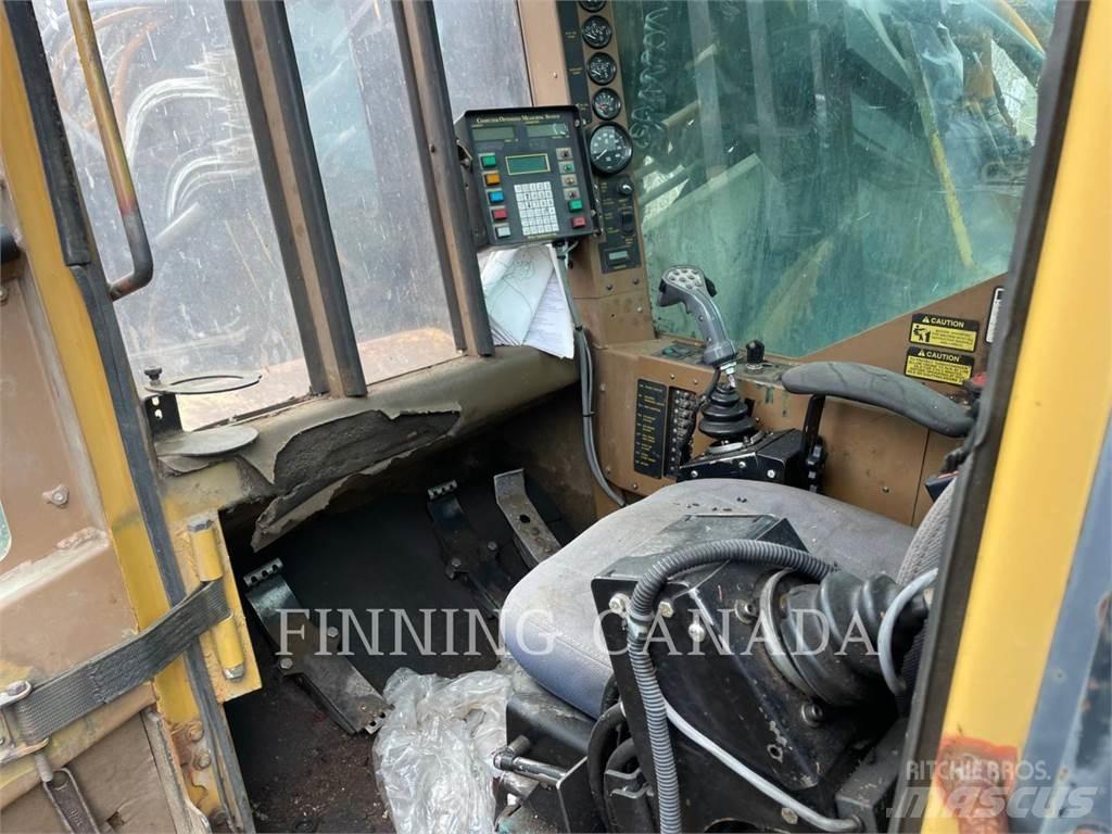 Tigercat 860D Excavatoare