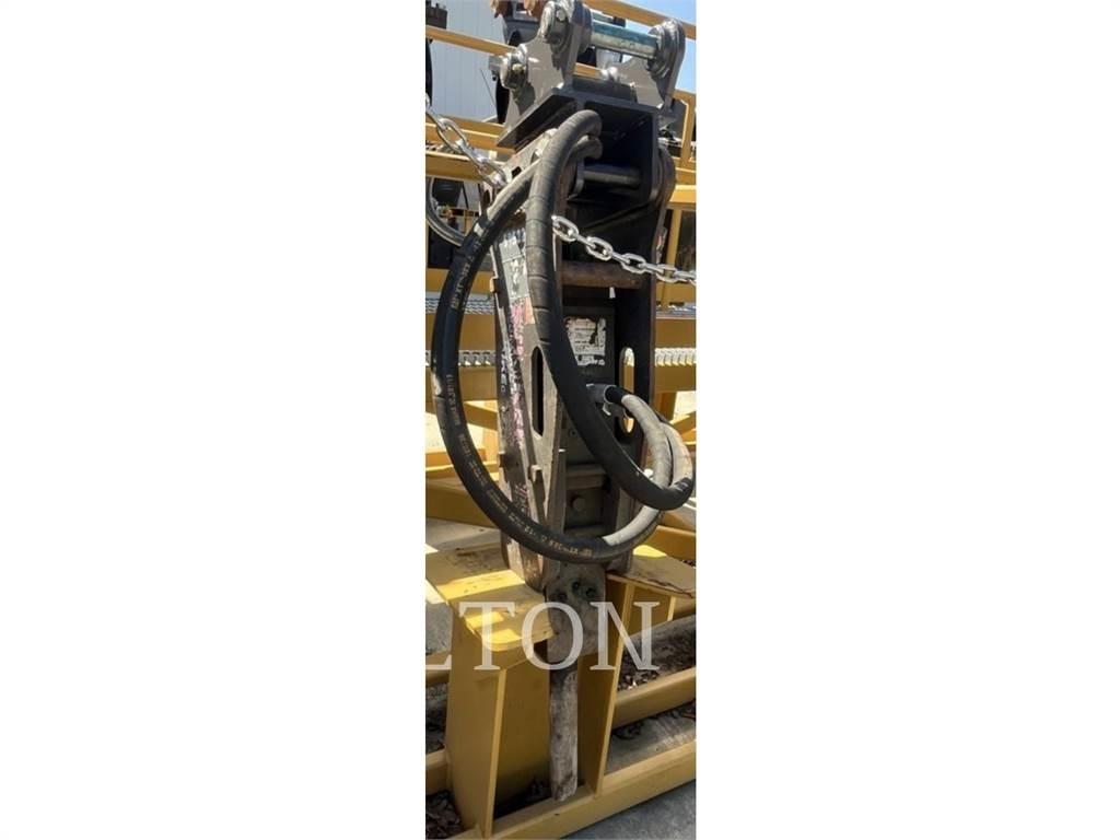 TNB-4M HYDRAULIC HAMMER Ciocane / Concasoare