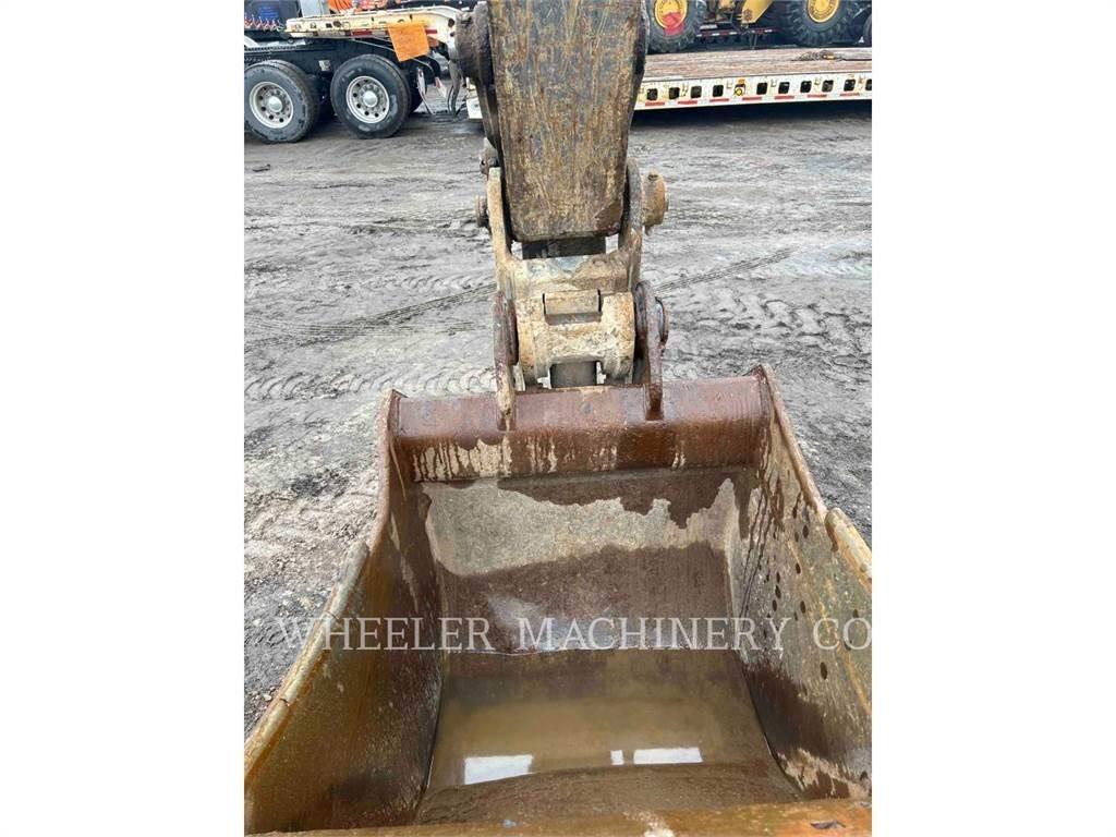Volvo ECR235EL Excavatoare pe șenile

