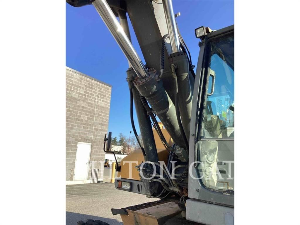 Volvo EW210C Excavatoare pe șenile
