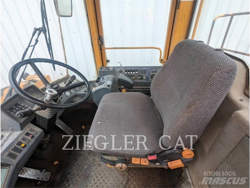 Volvo L180 Incarcator pe pneuri