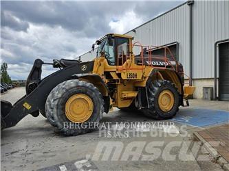 Volvo L350H Incarcator pe pneuri