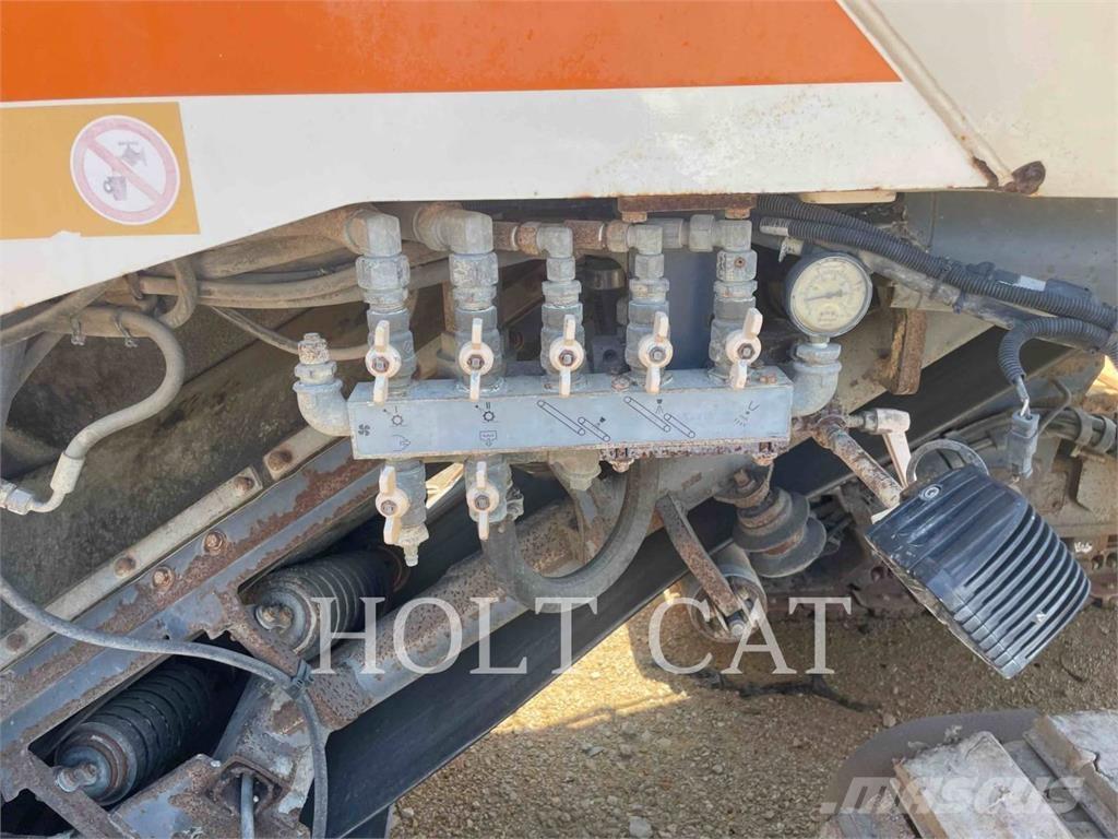 Wirtgen W220 Utilaje asfalt cu freze reci