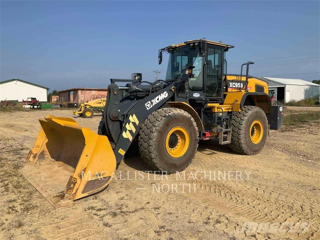 XCMG XC958U Incarcator pe pneuri