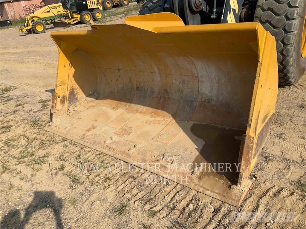 XCMG XC958U Incarcator pe pneuri