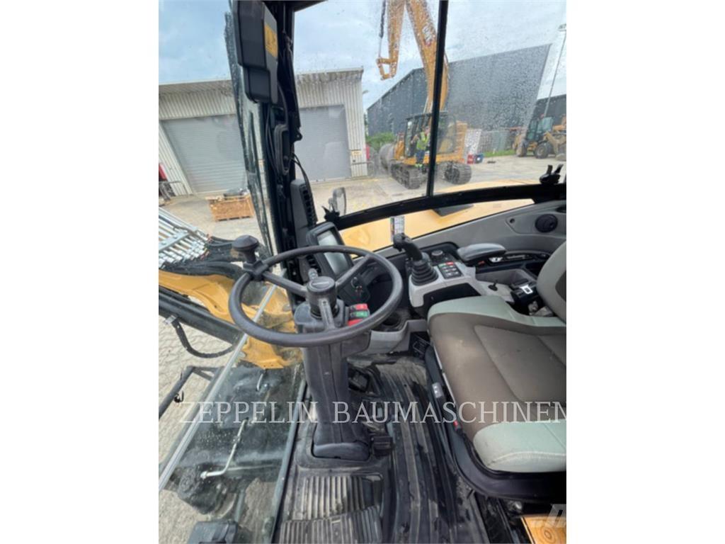 Zeppelin ZM70 Excavatoare cu roti