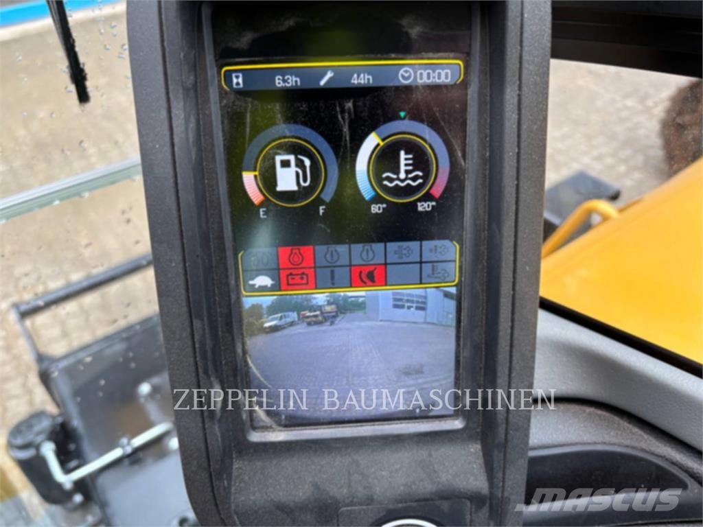 Zeppelin ZM70 Excavatoare cu roti