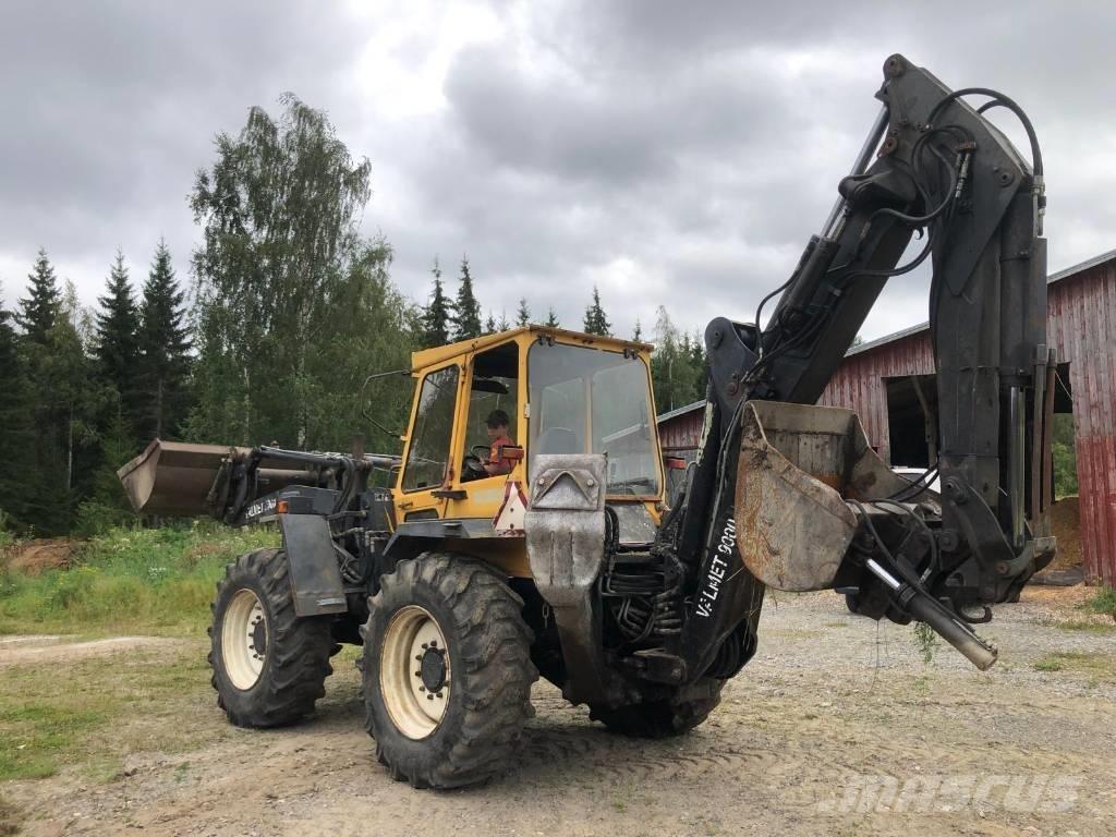 Valmet 9000 Buldoexcavatoare