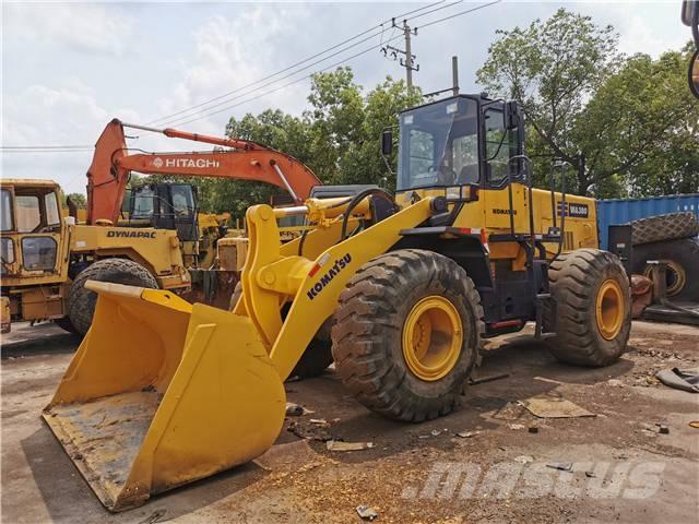 Komatsu WA 380 Incarcator pe pneuri