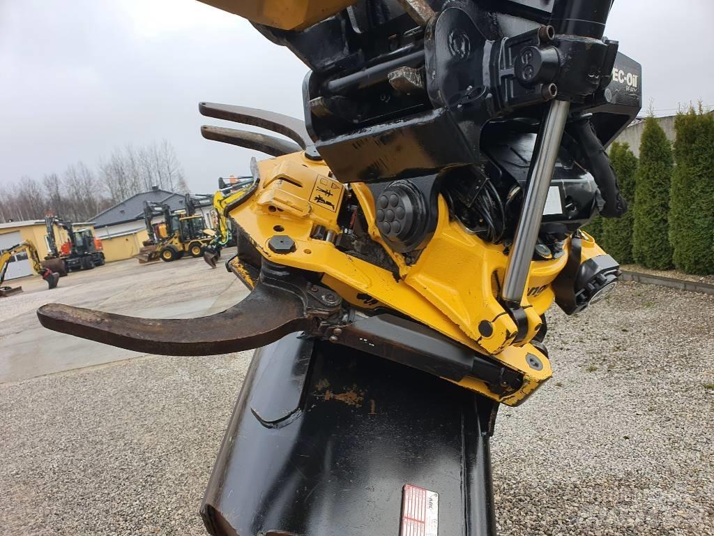 CAT M 318 F Excavatoare cu roti