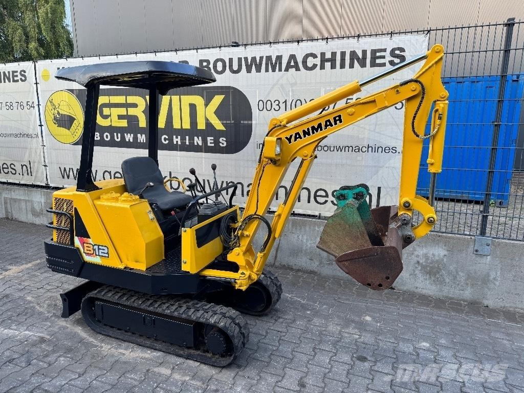 Yanmar B12 Mini excavatoare < 7t