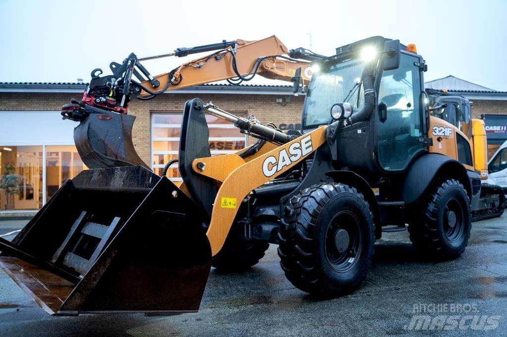 CASE 321 F Incarcator pe pneuri