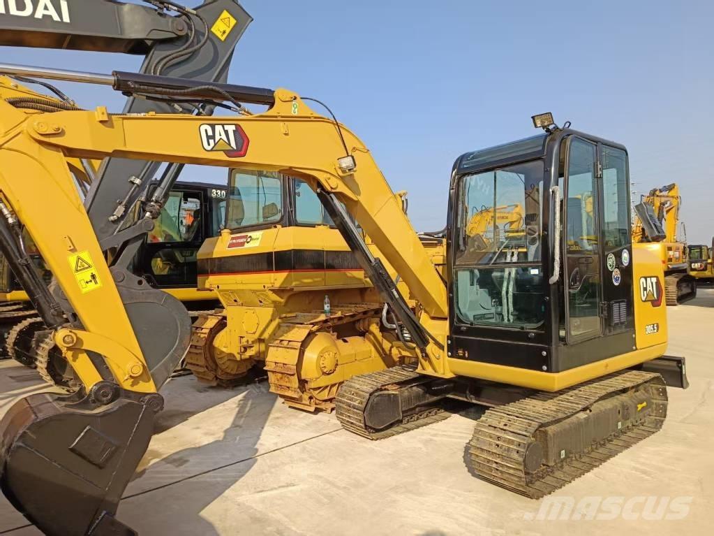 CAT 303.5 E Excavatoare pe șenile
