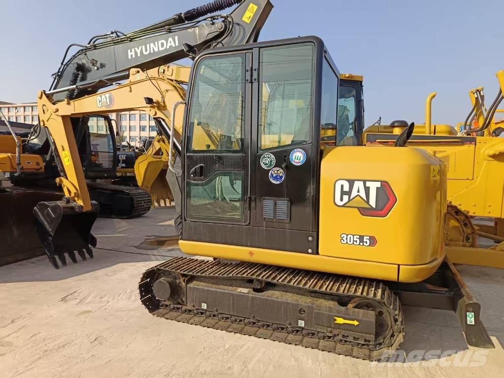 CAT 303.5 E Excavatoare pe șenile
