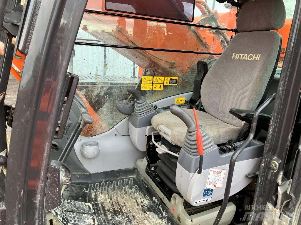 Hitachi ZX670LCH-5B Excavatoare pe șenile
