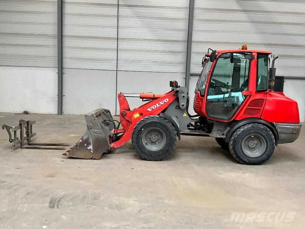 Volvo L 25 F Incarcator pe pneuri