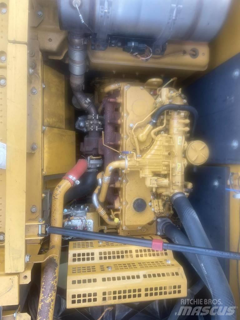 CAT 320 EL Excavatoare pe șenile

