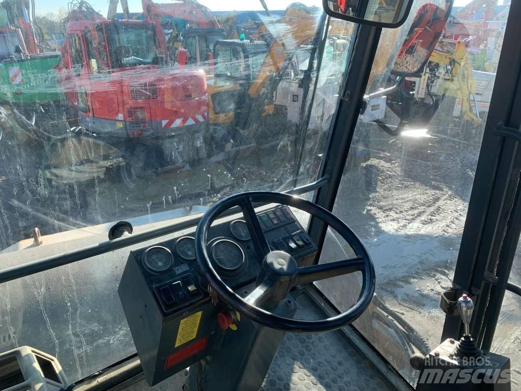 Stavostroj VV 2500D Compactoare monocilindrice