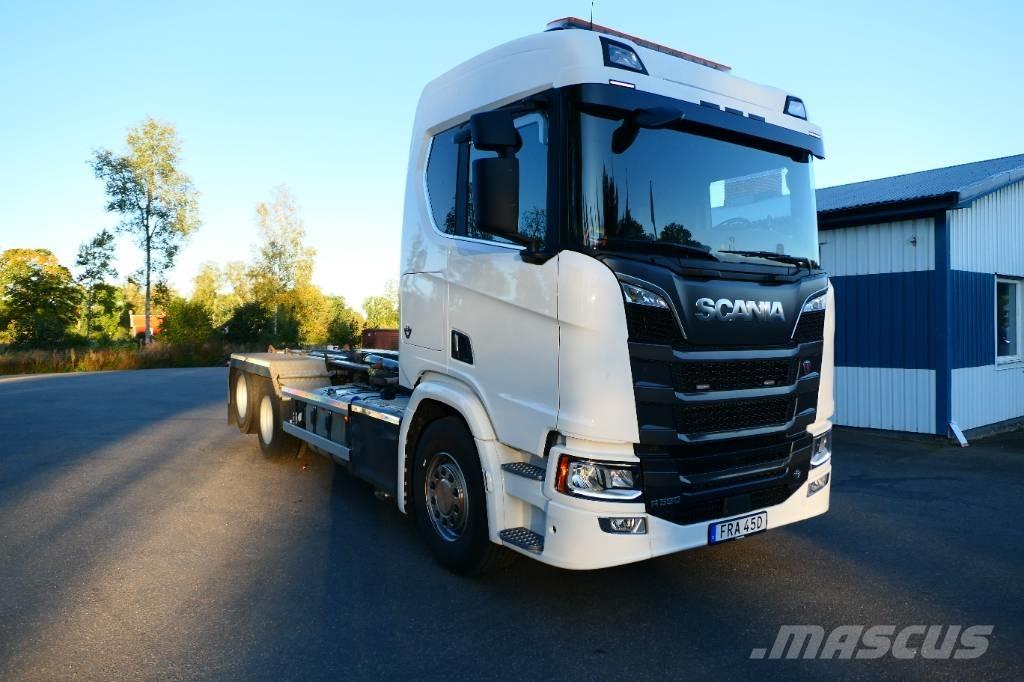 Scania R590B6x2nb Camion cu carlig de ridicare