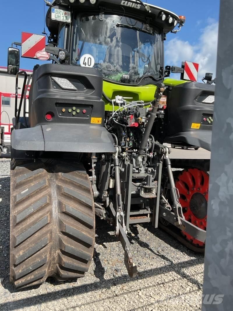 CLAAS Axion 960 TT Macarele